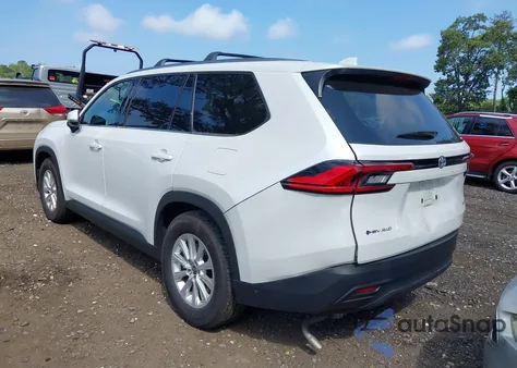 2024 Toyota Grand Highlander Hybrid Xle z USA, uszkodzony, nr VIN 5TDACAB56RS012481